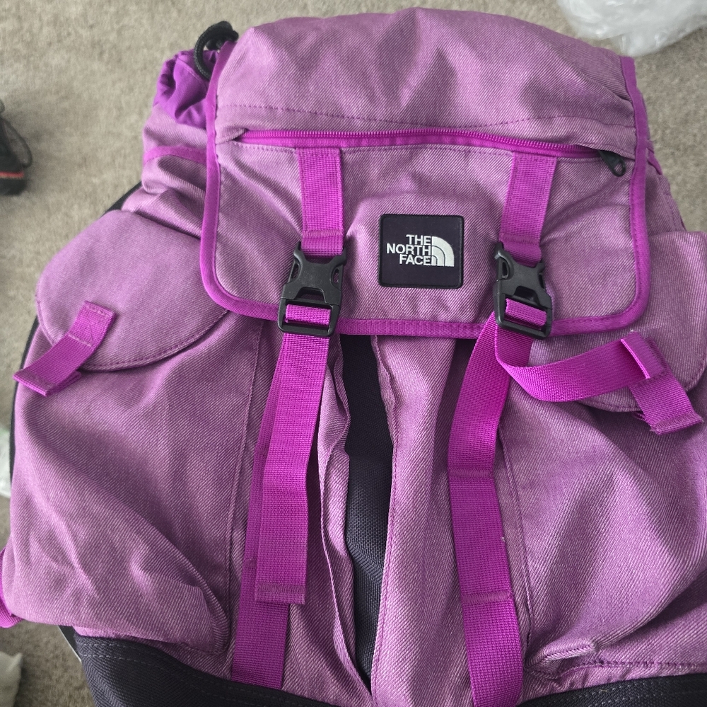 The North Face Amirite Backpack Womns - Picture 11 of 11